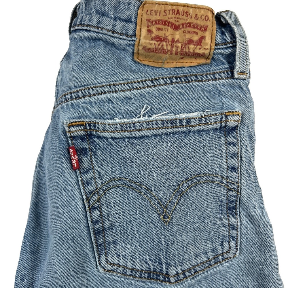 Levis Premium 501 S Womens Premium Button Fly Skinny Jeans Size 30x27 Light Wash
